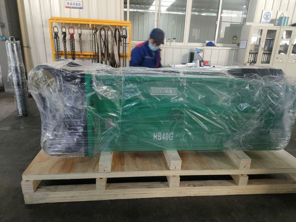โรงงานผลิตค้อนไฮดรอลิก HB40G อ - Heavy Equipment Breaker บทวิจารณ์และราคา